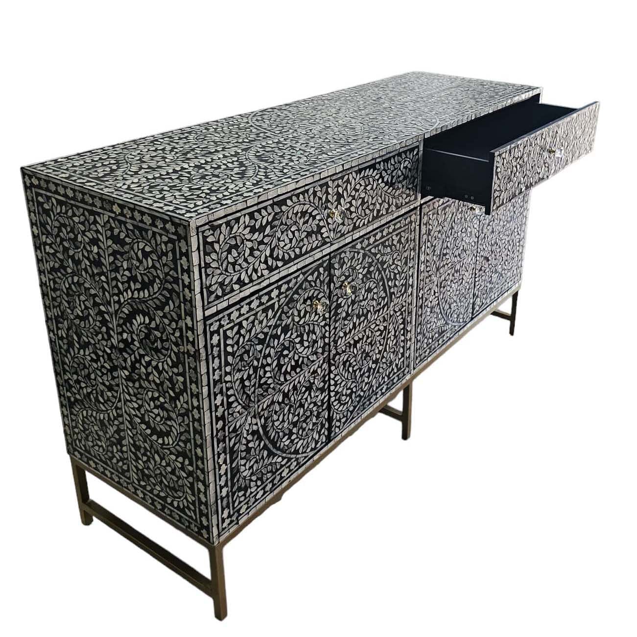 Sorrento Grandiose Sideboard